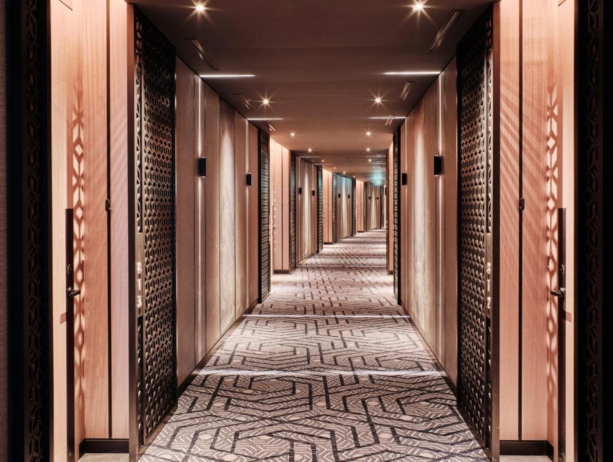 جراند حياة الكويت المظهر الخارجي الصورة A corridor at the hotel
